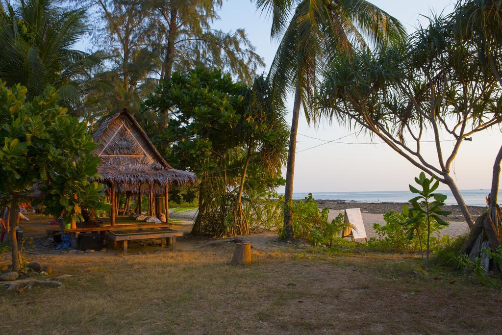 Lanta Coral Beach Resort Ko Lanta Exterior foto