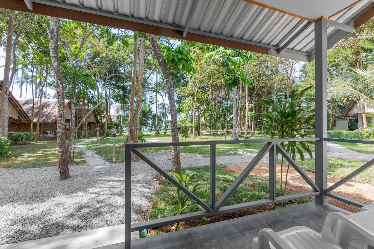 Lanta Coral Beach Resort Ko Lanta Exterior foto